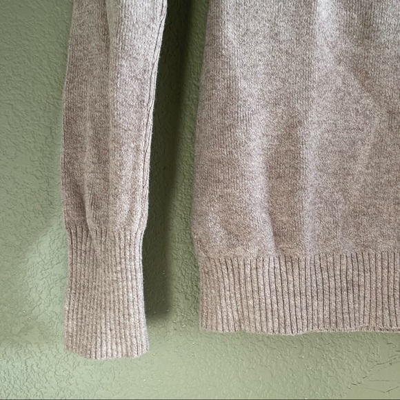 Express Heather Beige V-Neck Sweater - Picture 3 of 4